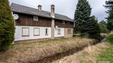 Prodej rodinného domu v Božanově, pozemek 1700m2